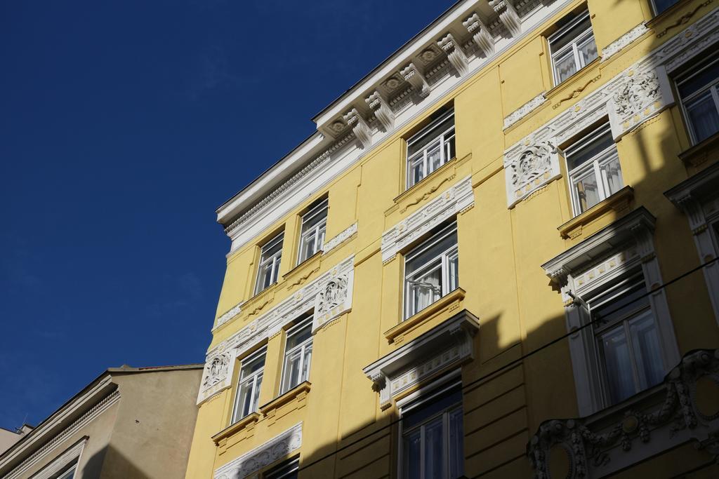 Carlton Opera Hotel Vienna Exterior photo
